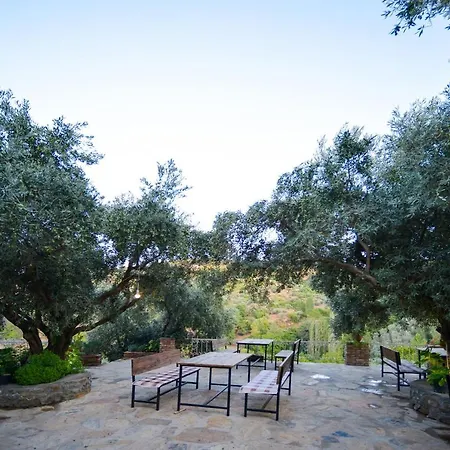 Lodge Heaven's Gate *