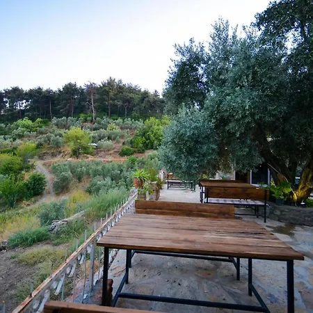 Lodge Heaven's Gate *