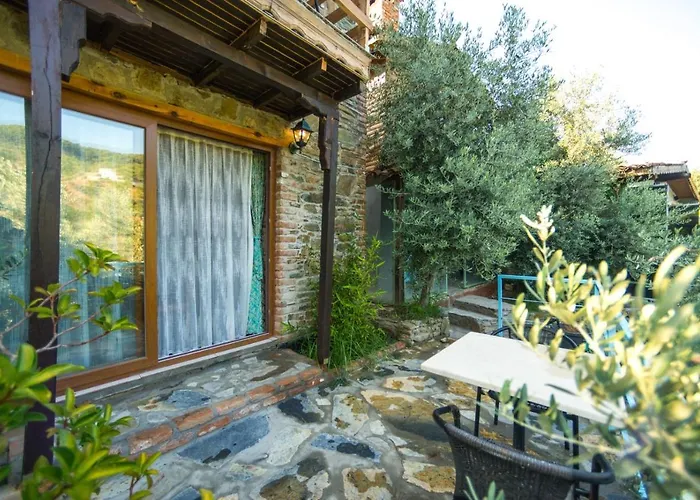 Heaven's Gate * Sirince