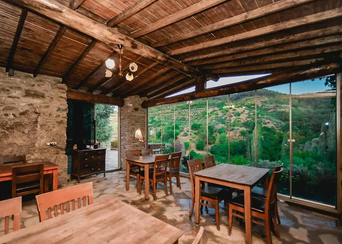 Heaven's Gate Chata *